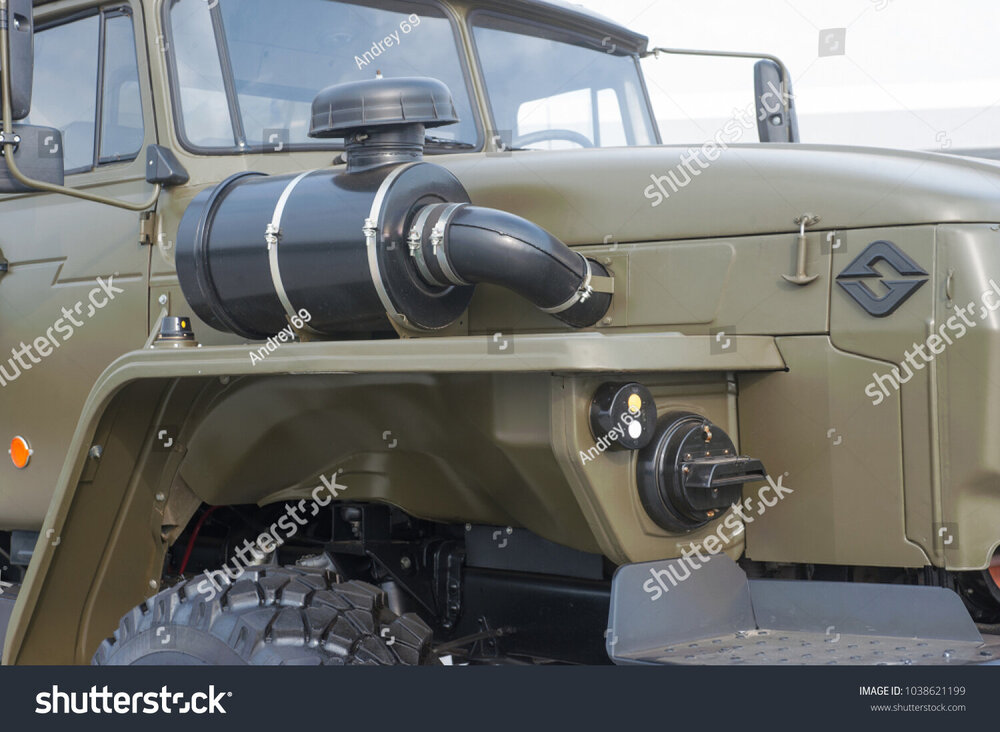 ural 4320.jpg